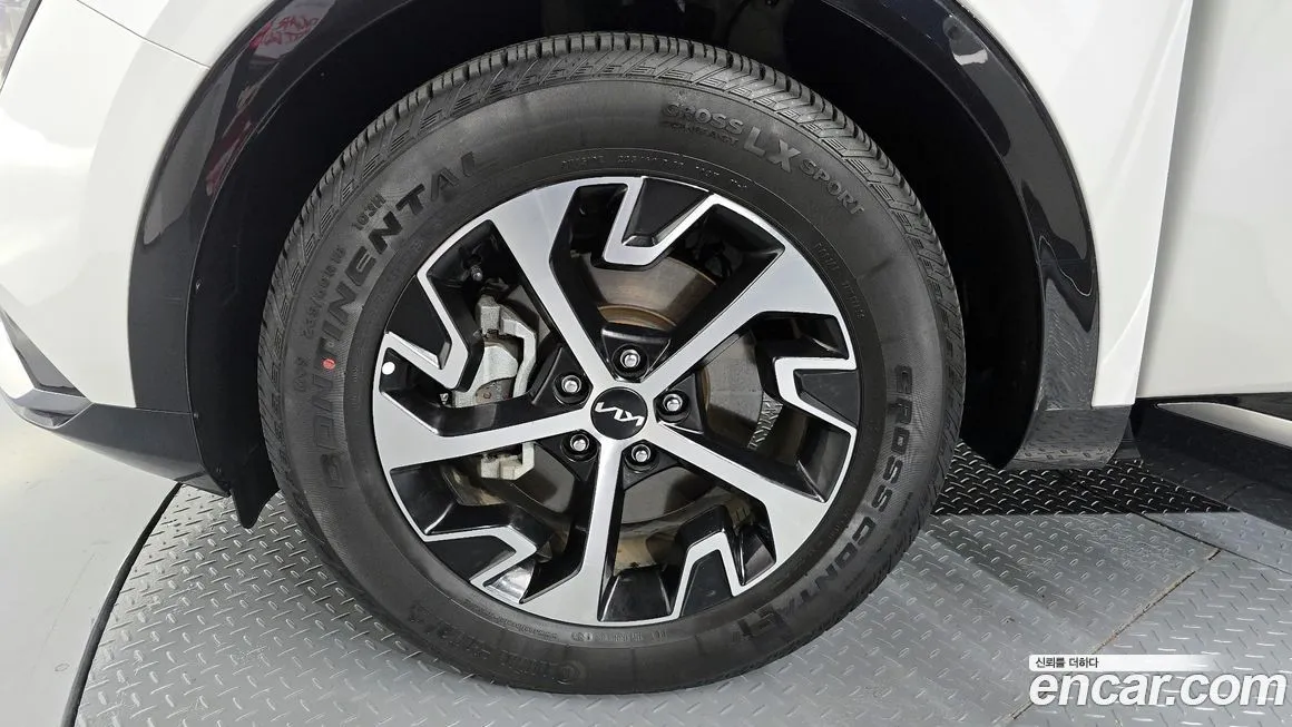 Kia Sportage — фото 5