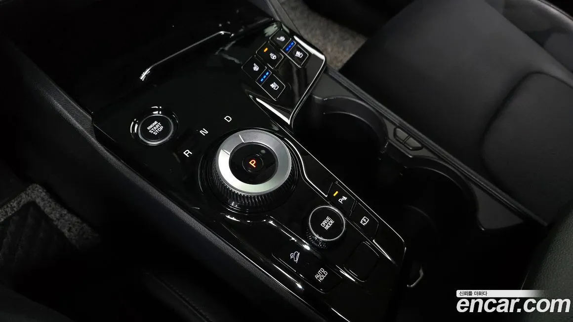 Kia Sportage — фото 9