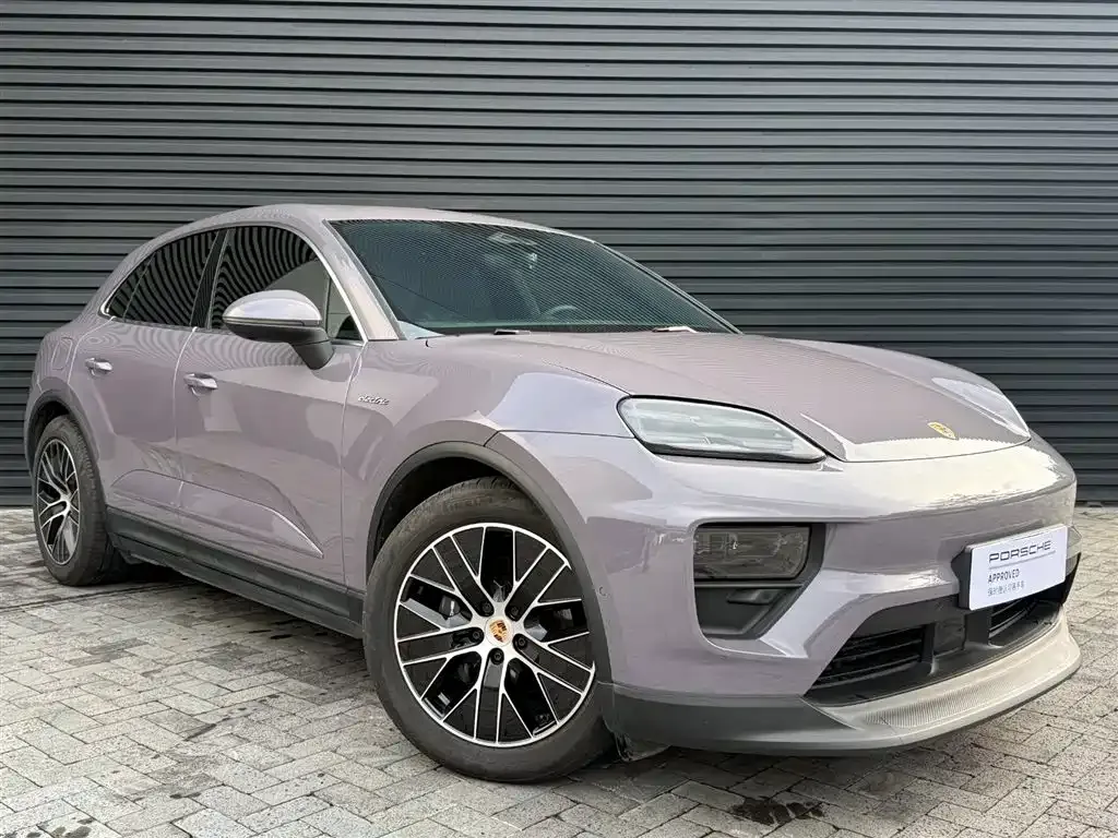Porsche Macan EV — фото 1