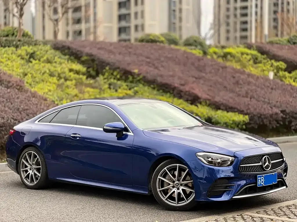 Mercedes-Benz E-Class (Import) — фото 3
