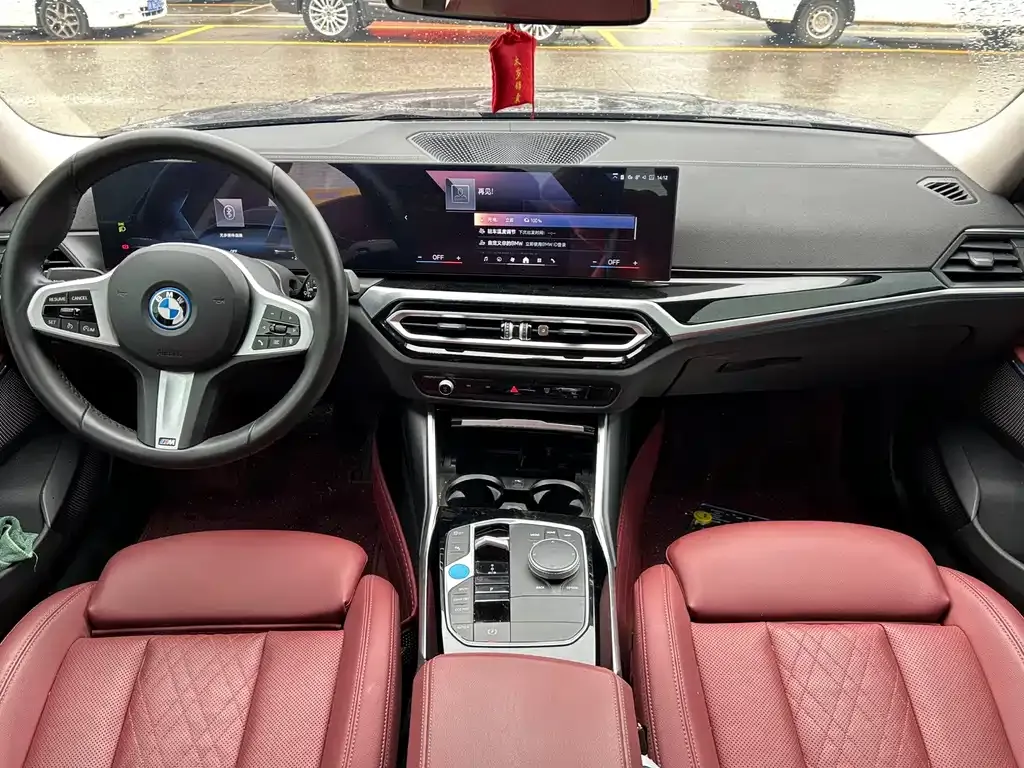 BMW i3 — фото 5