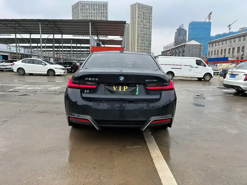 BMW i3 — фото 8