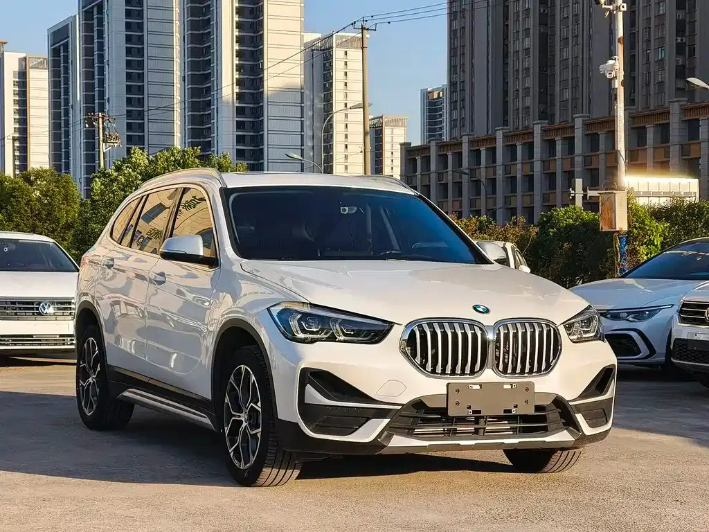 BMW X1 — фото 3
