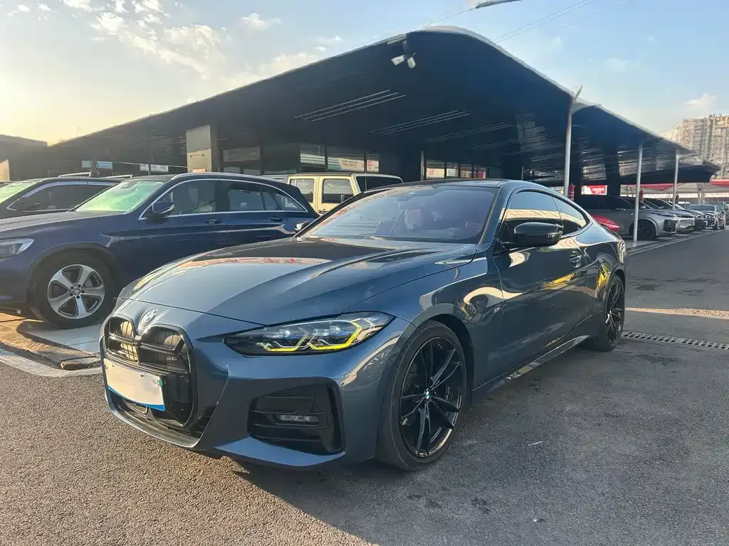 BMW 4 Series — фото 1