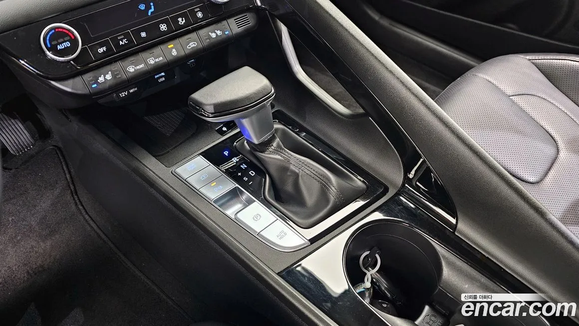 Hyundai AVANTE — фото 9