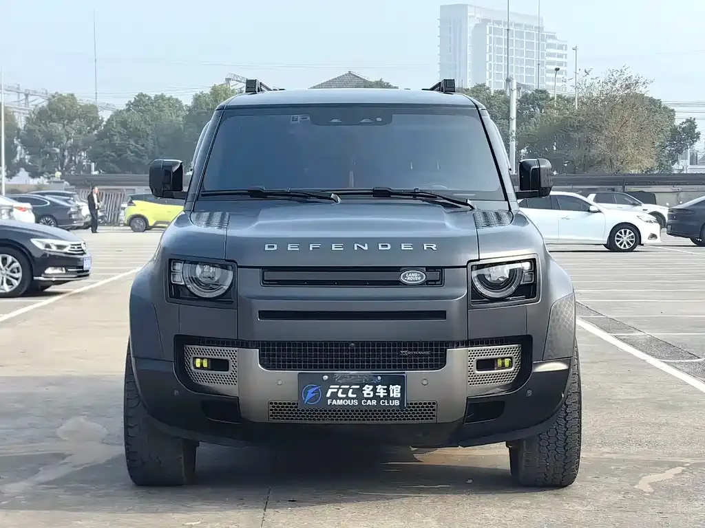 Land Rover Defender — фото 2