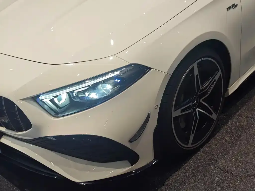 Mercedes-Benz A-Class AMG — фото 3