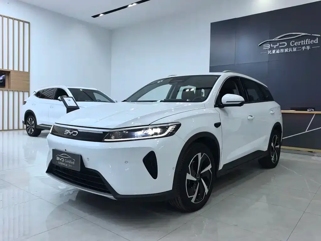 BYD Seal 05 DM-i — фото 1