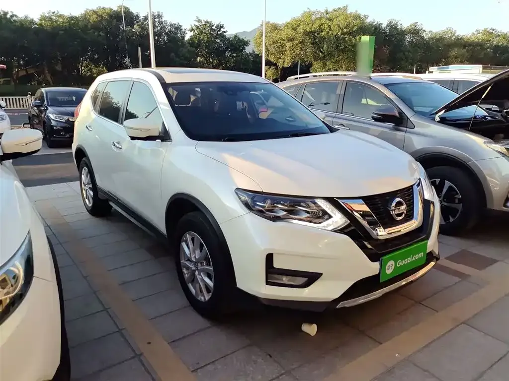 Nissan X-Trail — фото 4