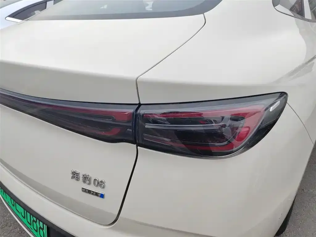 BYD Seal 06 — фото 8