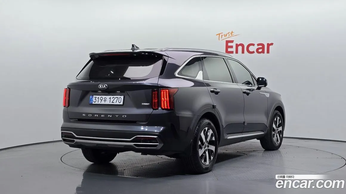Kia Sorento — фото 2