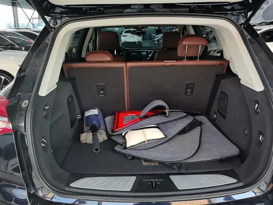 Buick Envision Plus — фото 4