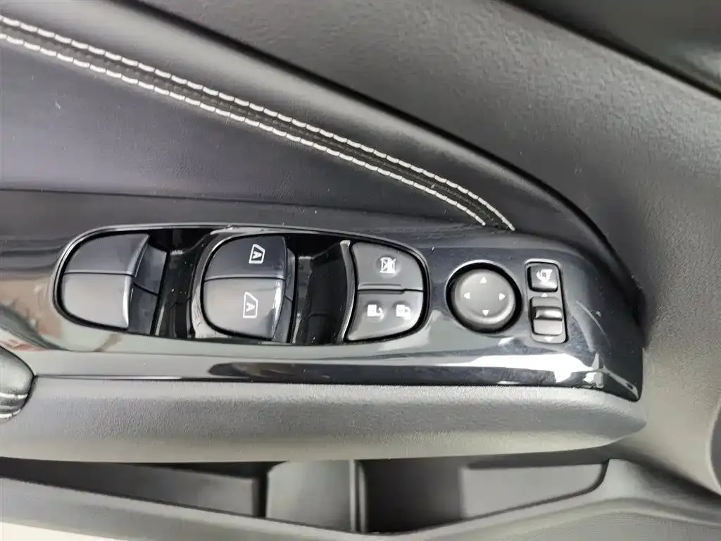 Nissan Teana — фото 9