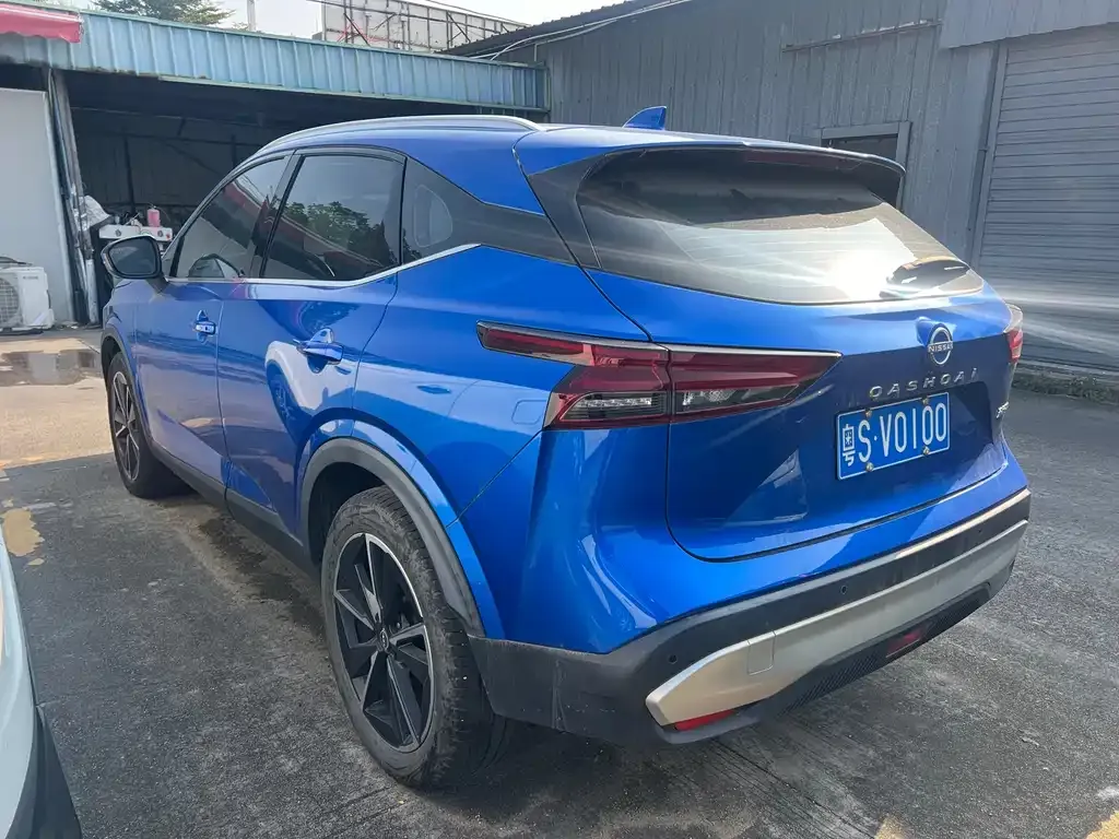 Nissan Qashqai — фото 9