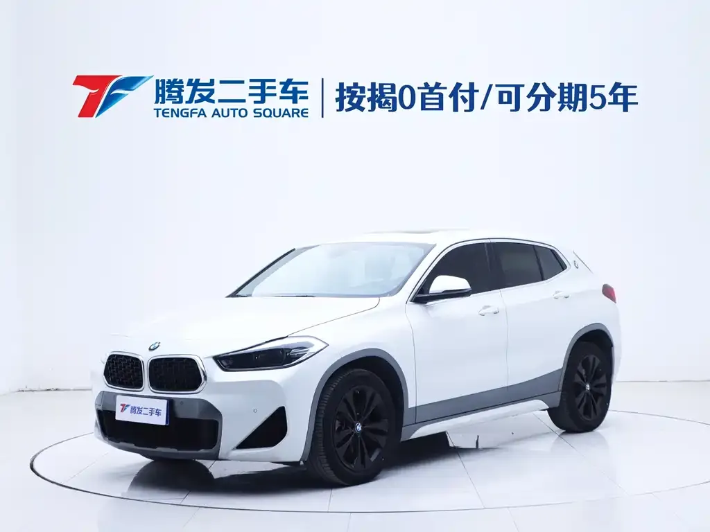 BMW X2 — фото 1