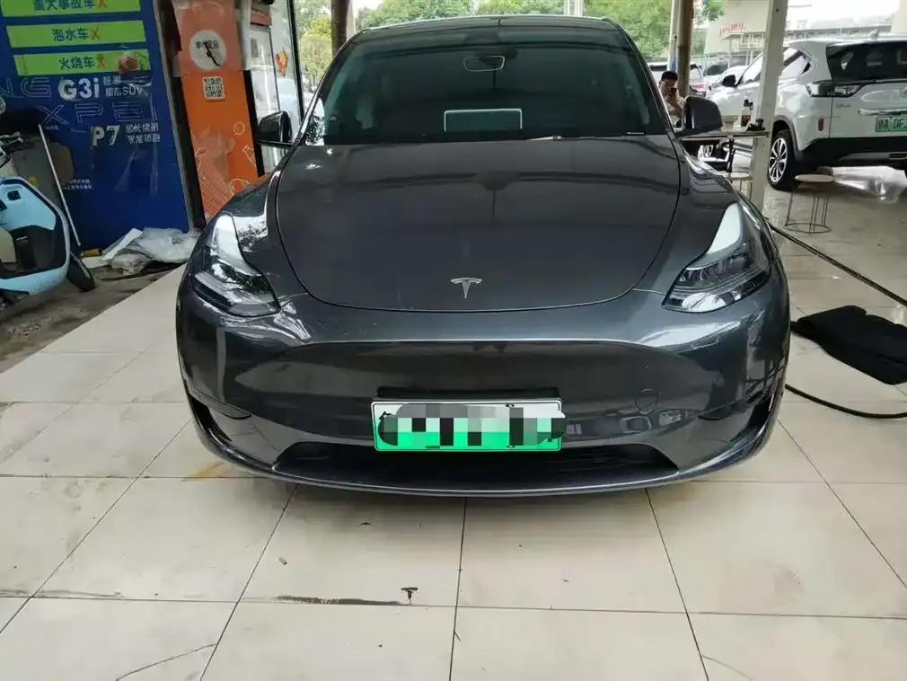 Tesla Model Y — фото 2