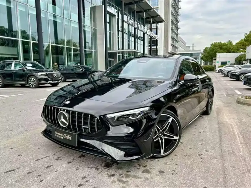 Mercedes-Benz A-Class AMG — фото 1