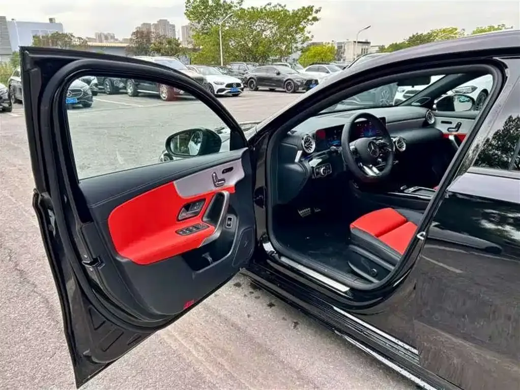 Mercedes-Benz A-Class AMG — фото 9