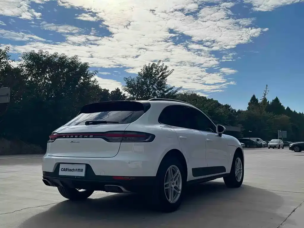 Porsche Macan — фото 8