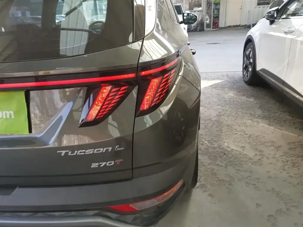 Hyundai Tucson — фото 8