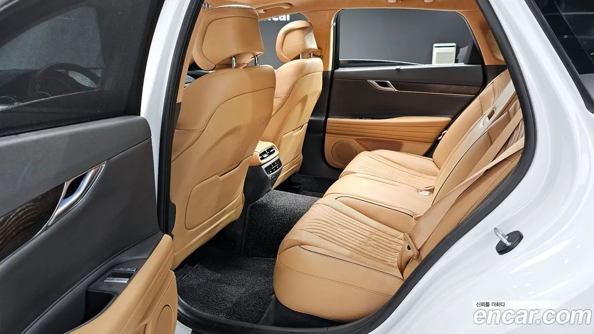 Genesis G80 — фото 10