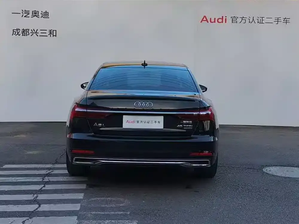Audi A6L — фото 5