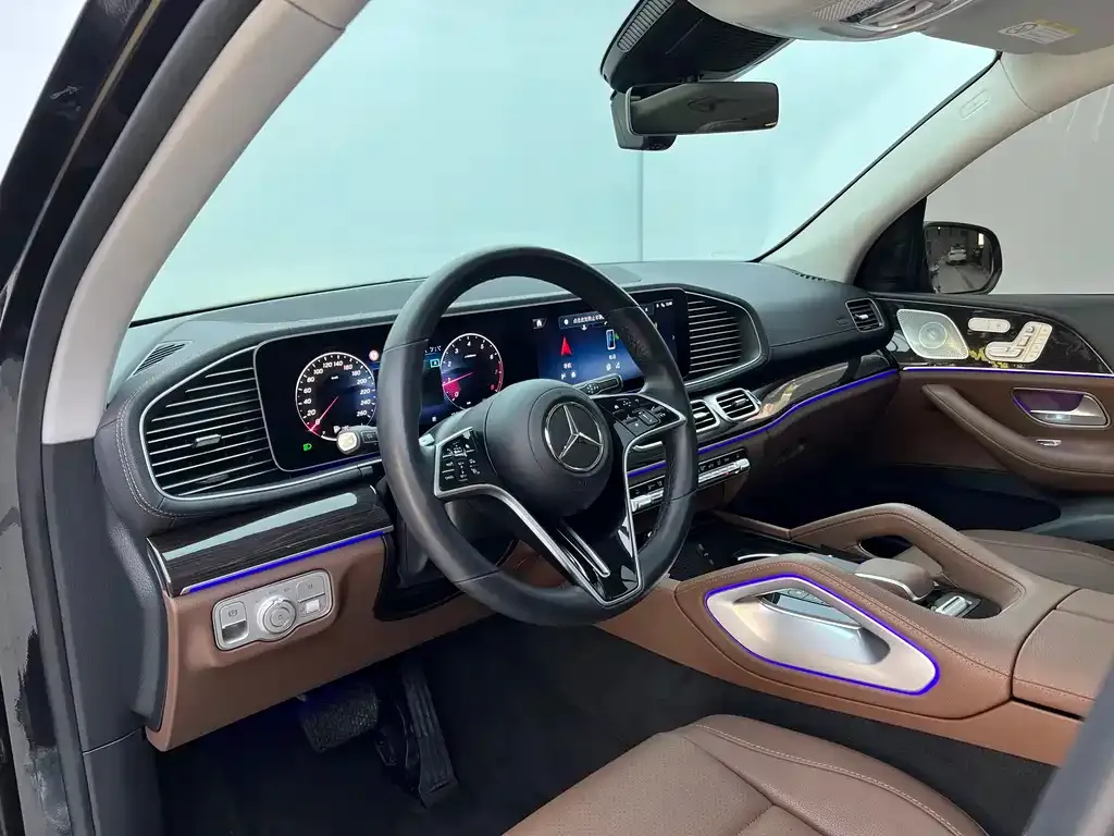Mercedes-Benz GLE — фото 9