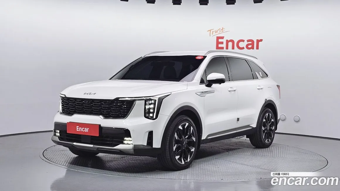 Kia Sorento — фото 1