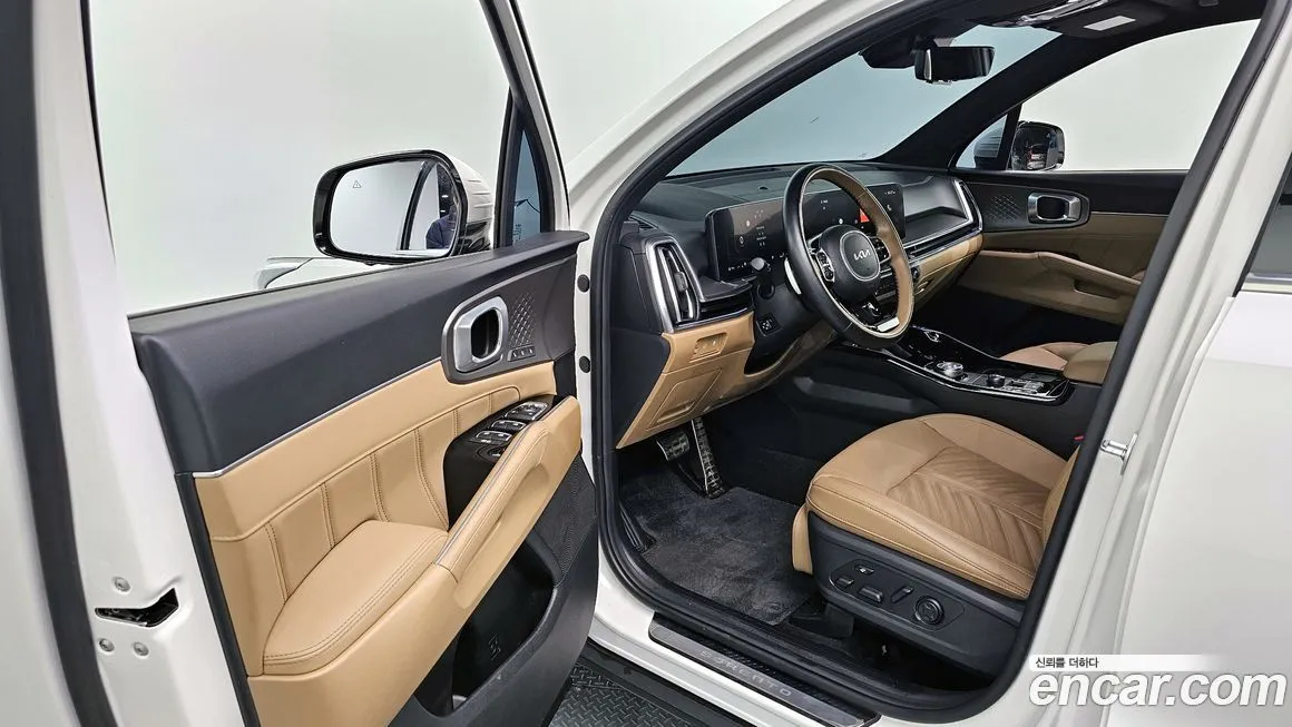 Kia Sorento — фото 10