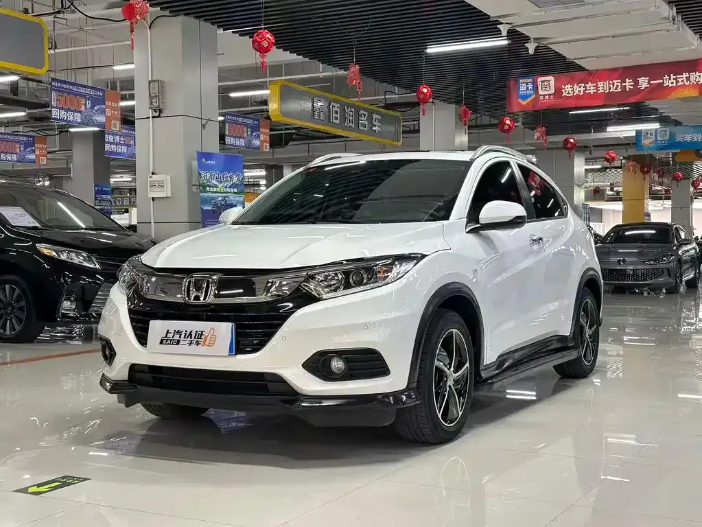 Honda Vezel — фото 1
