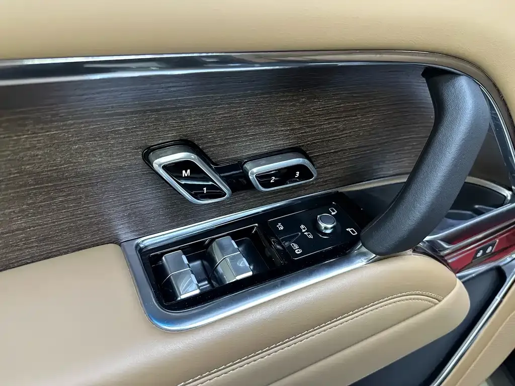 Land Rover Range Rover — фото 10