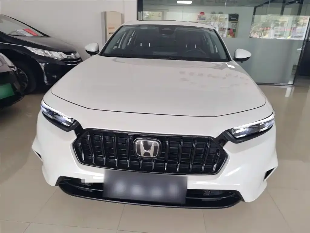 Honda Inspire — фото 3