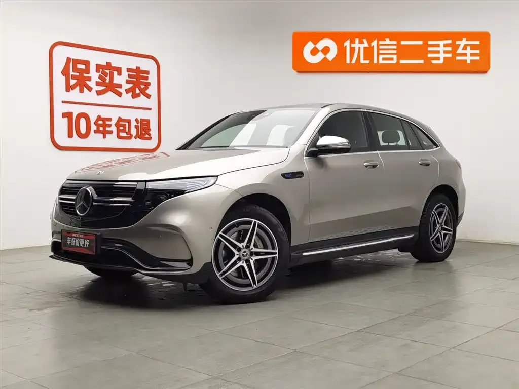 Mercedes-Benz EQC — фото 1