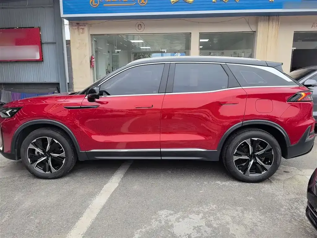 BAIC X7 — фото 5