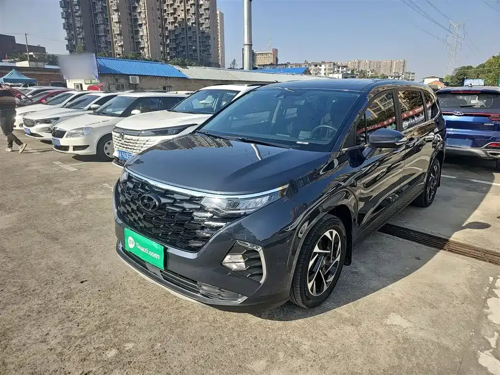 Hyundai Custo — фото 1