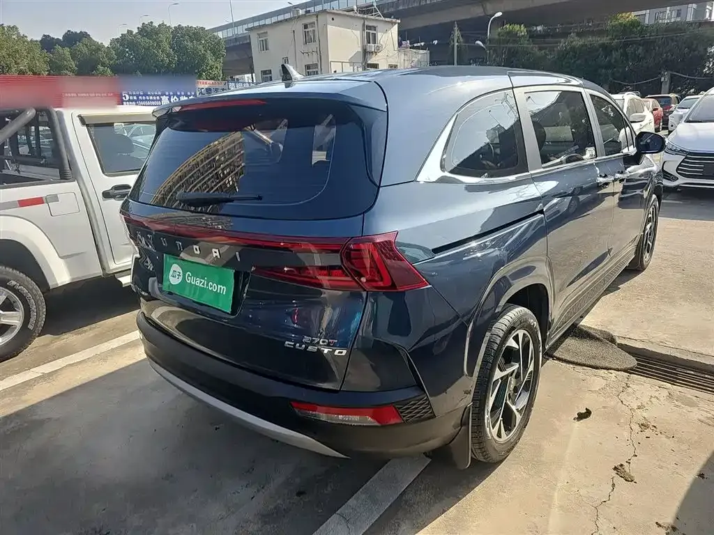 Hyundai Custo — фото 7