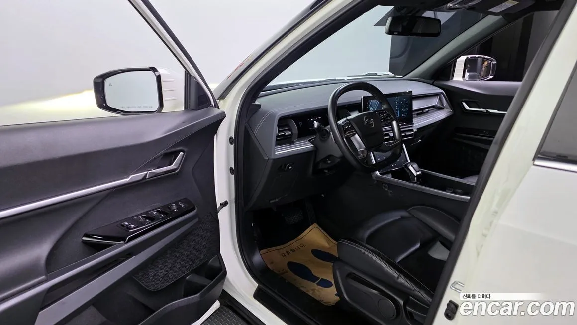 KG Mobility (Ssangyong) Torres — фото 10