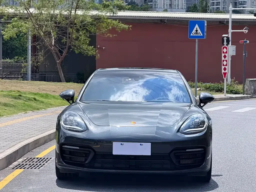 Porsche Panamera — фото 2