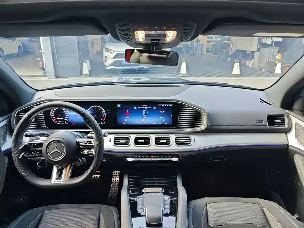 Mercedes-Benz GLE AMG — фото 9