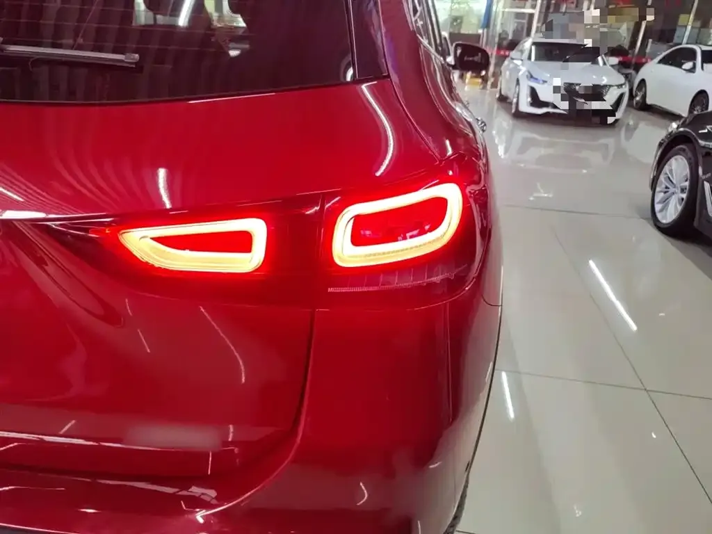 Mercedes-Benz GLA — фото 8