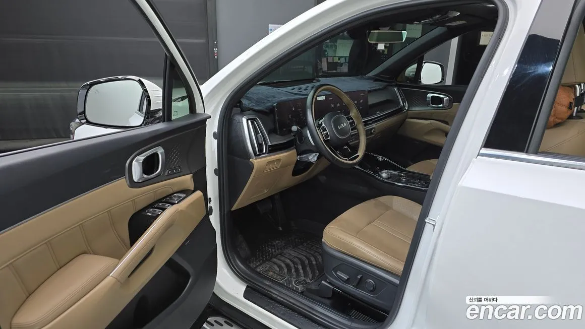 Kia Sorento — фото 10