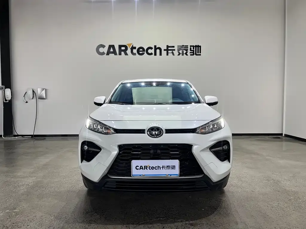 Toyota Wildlander — фото 2