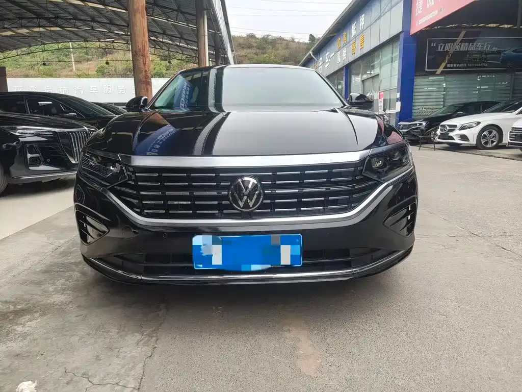 Volkswagen Passat — фото 2