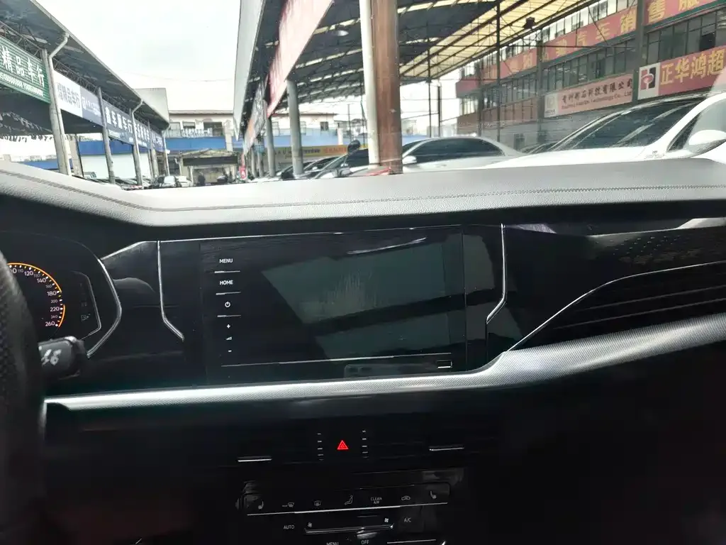 Volkswagen Passat — фото 8