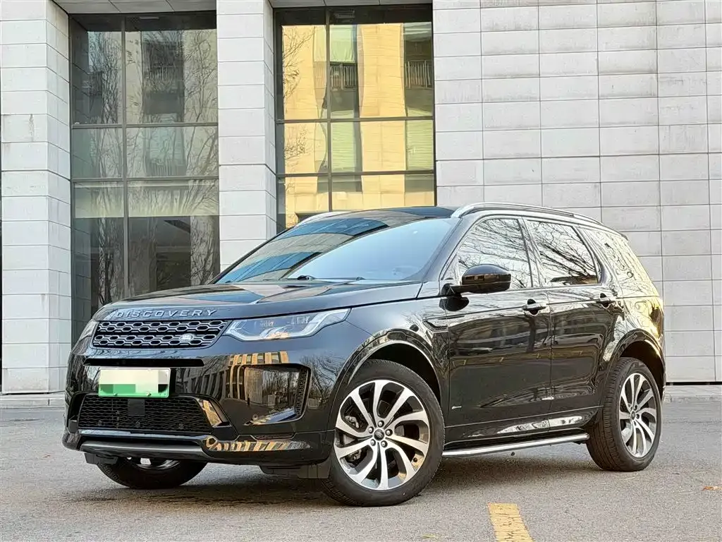 Land Rover Discovery Sport Hybrid — фото 1