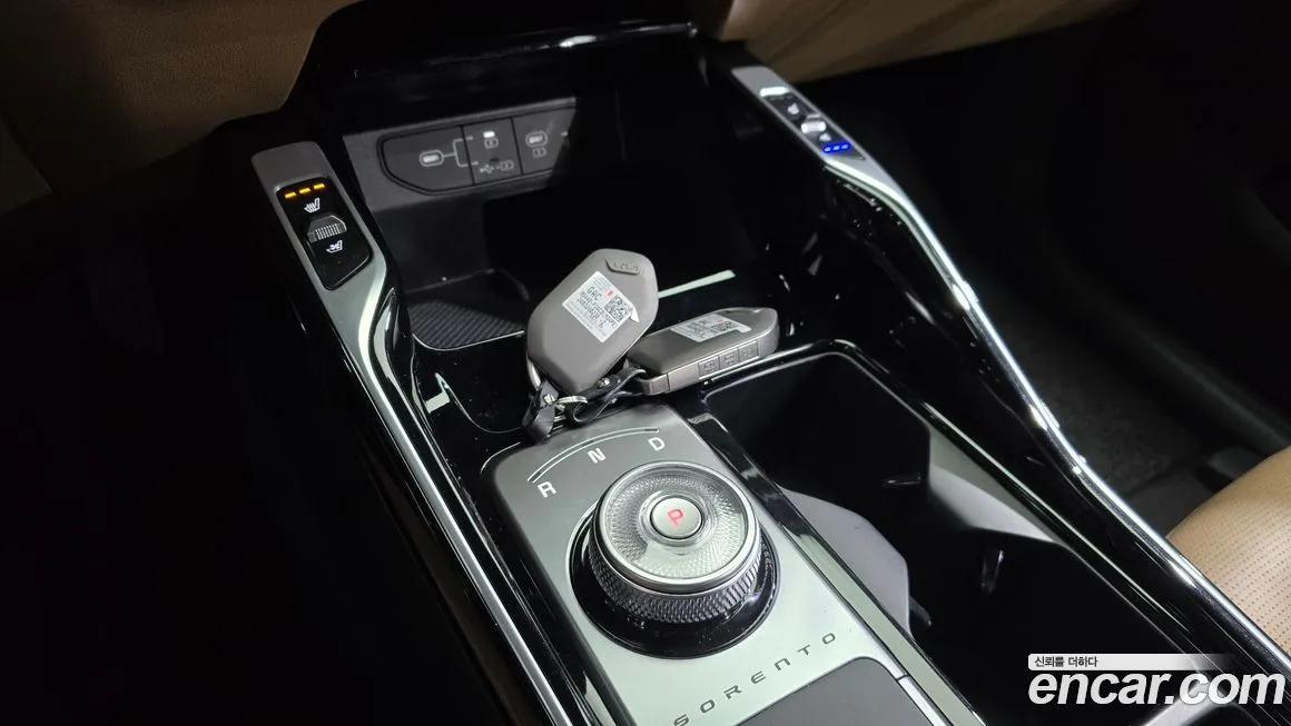 Kia Sorento — фото 9