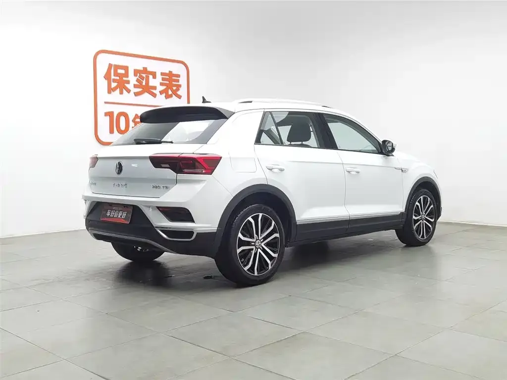 Volkswagen T-Roc — фото 2