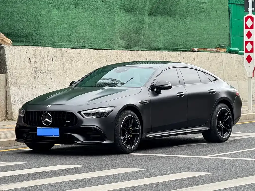 Mercedes-Benz AMG GT — фото 1