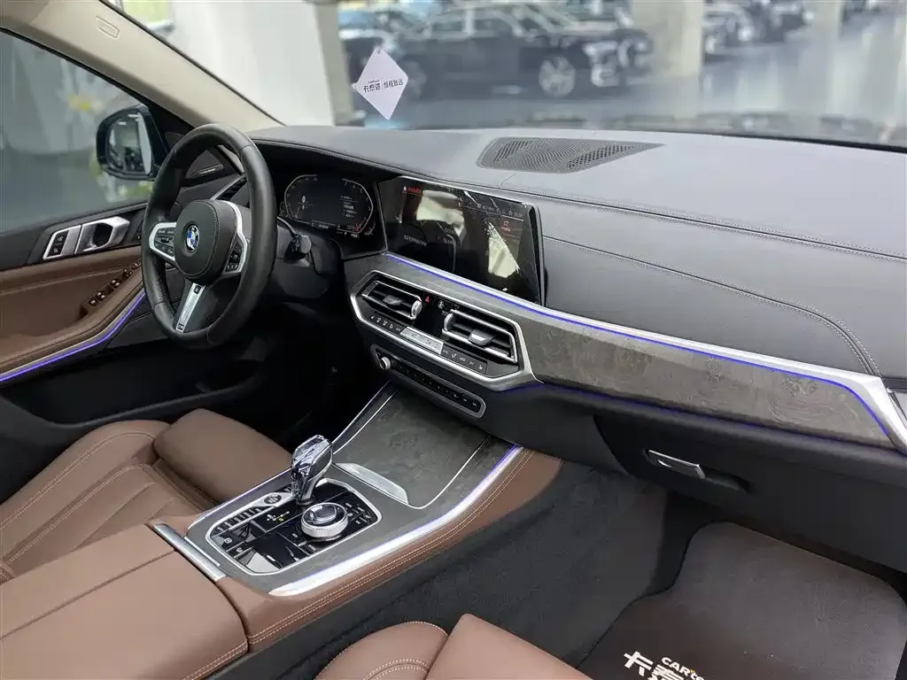 Mercedes-Benz GLE — фото 9