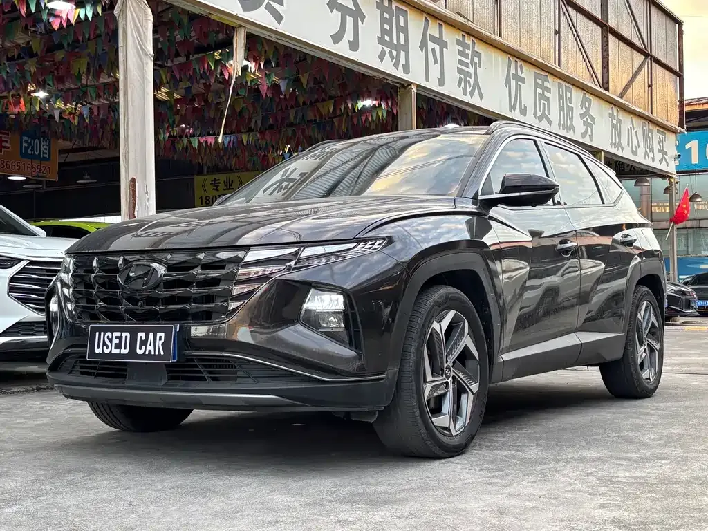 Hyundai Tucson — фото 1